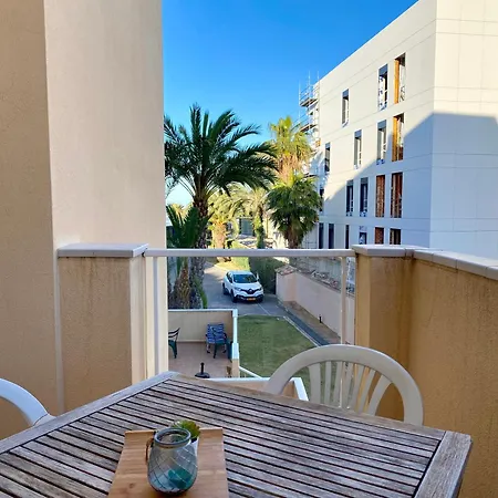 Carlton Vyb Apartamento