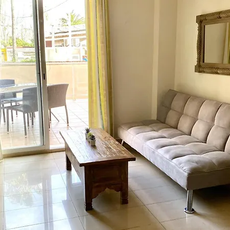 Carlton Vyb * Dénia