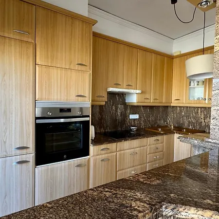 Carlton Vyb Apartamento